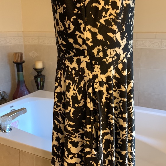 LuLaRoe Dress - Picture 4 of 8